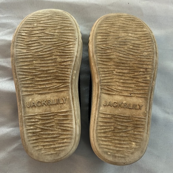 Jack & Lily slip on shoes - Picture 3 of 4